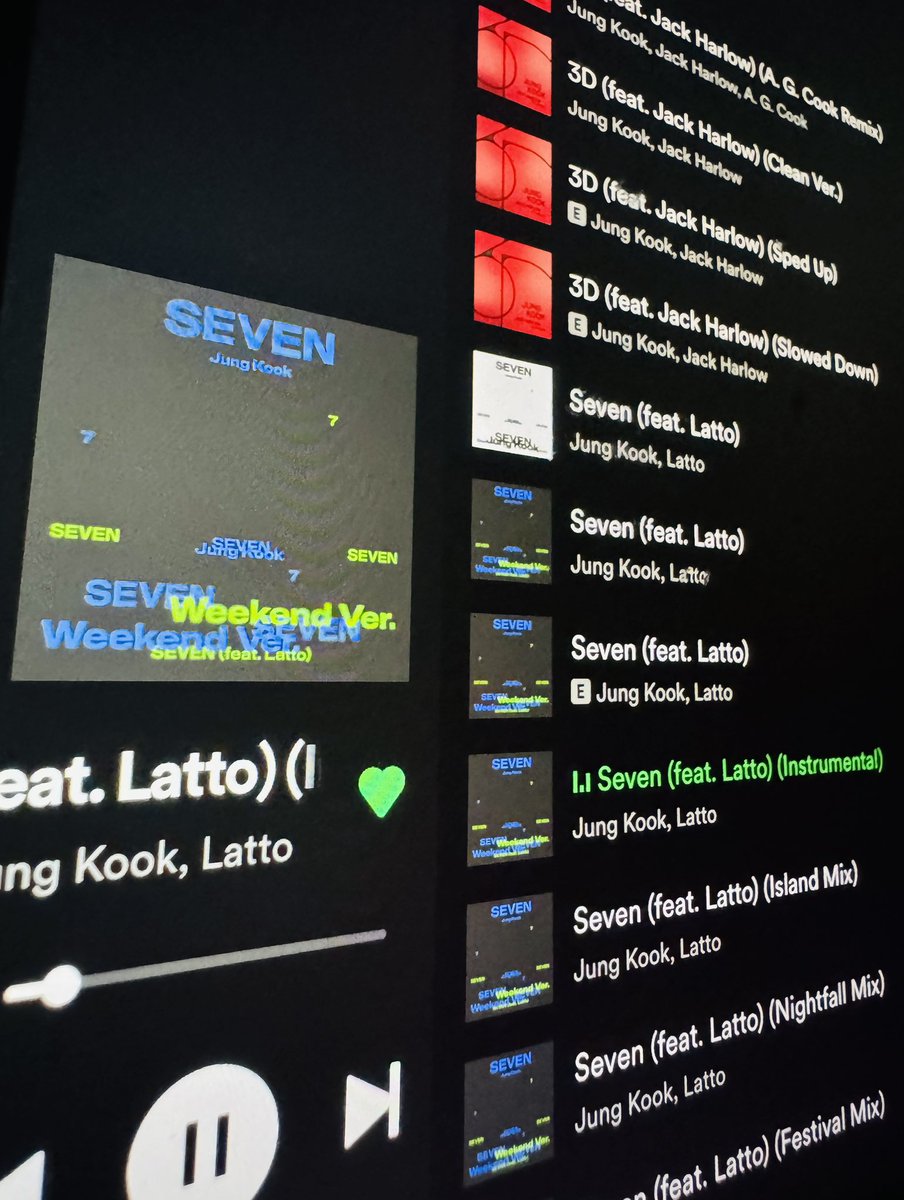 Bella1247320's tweet image. STREAM FOR JUNGKOOK
#JUNGKOOK #SEVENTO3BILLION
❤️✨👑👑👑👑👑👑👑👑👑✨❤️