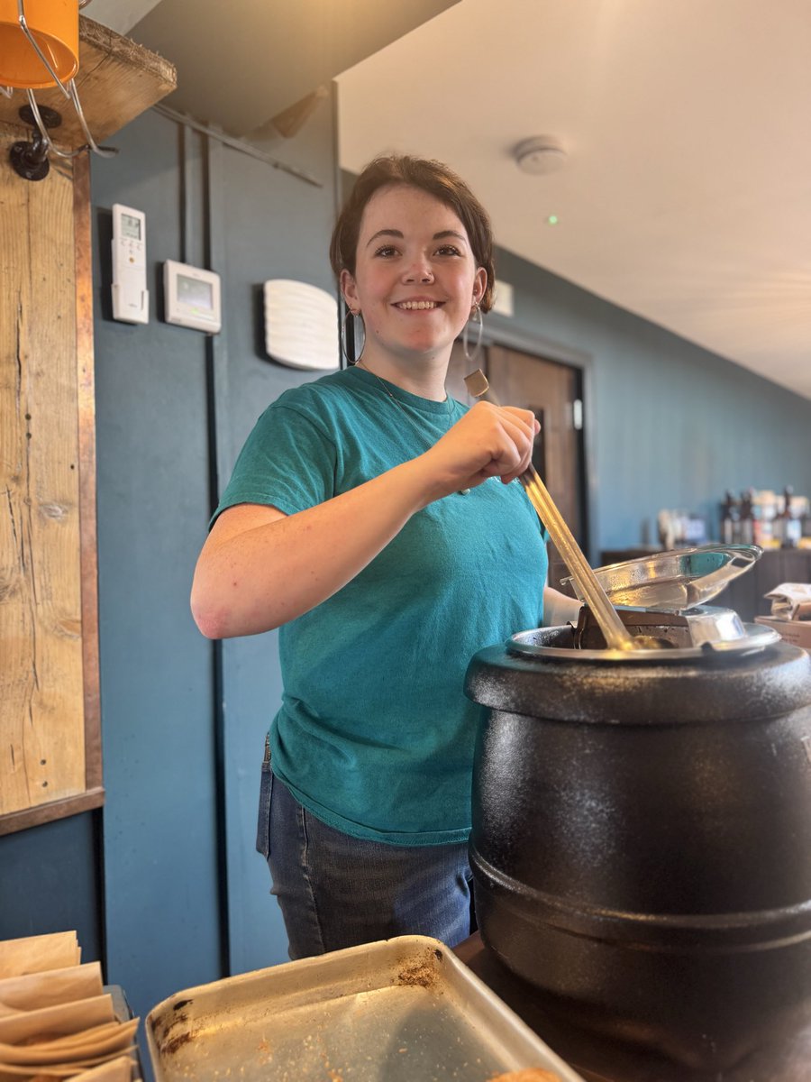 Maria_Goddard's tweet image. We have an annual Cawl trail in our Welsh village, 8 pubs/restaurants all making Cawl and 300 tasters who trail the village and voting for the best!!! Cawl very much lives on here🥰 #lovesaundersfoot #cawltrail #delicious
