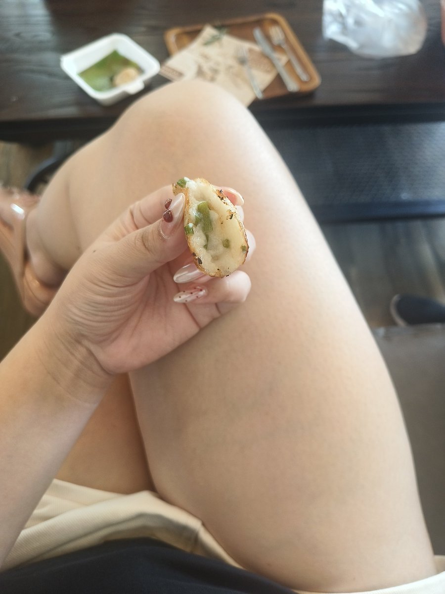 มีใครอยากกินขนมครกเหมือนผมไหมครับ