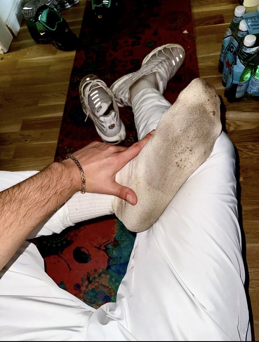 SneakerSniffer tweet media