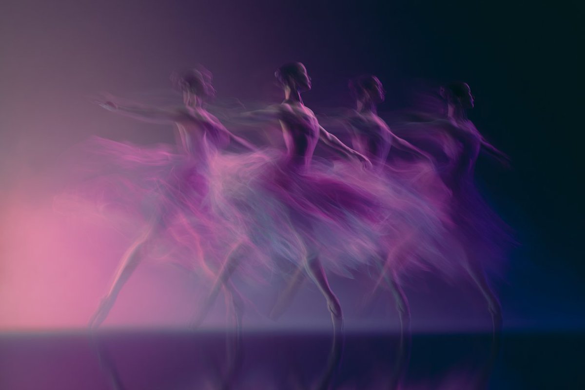 LudovicCreator's tweet photo. 🎨 TEMPORAL ECHO 🎨

Base prompt :

A Streaking Temporal Echo of [SUBJECT], where multiple blurred instances of the subject are layered in sequence, suggesting a rapid succession of movements through time. Use a subtle gradient from [COLOR1] to [COLOR2] to differentiate the echoes.

Check ALTS