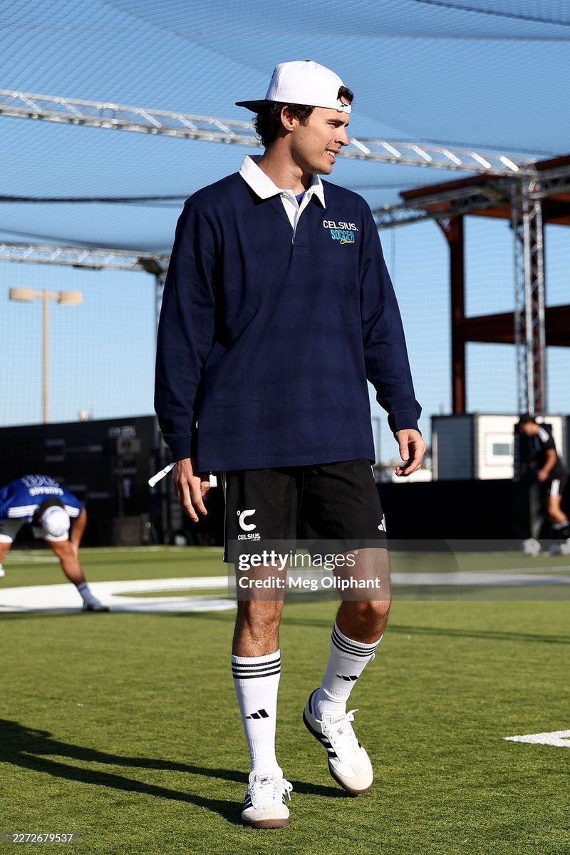 Nicolas Vansteenberghe Updates tweet media