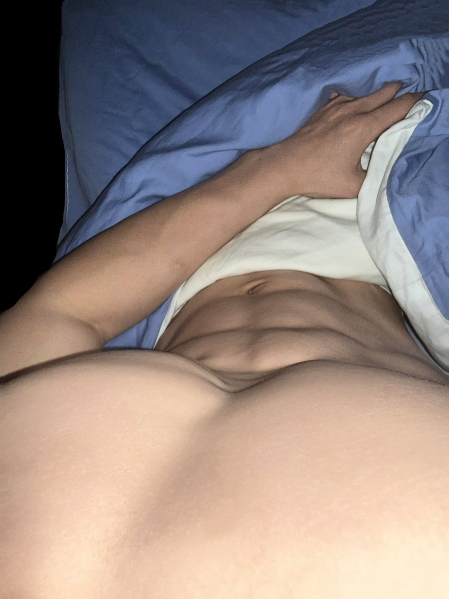 复活节代 tweet media