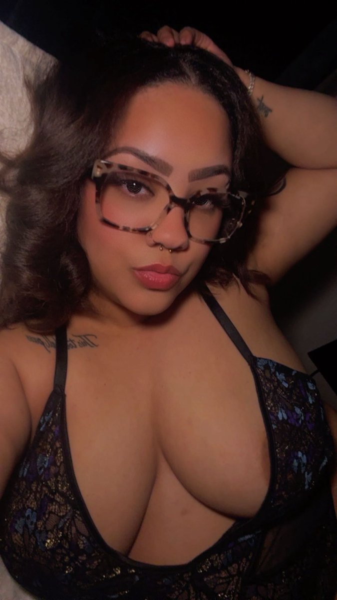 lilnastiigirl's tweet photo. Sweet dreams 🩵 https://t.co/M5uGjwQ1Yk