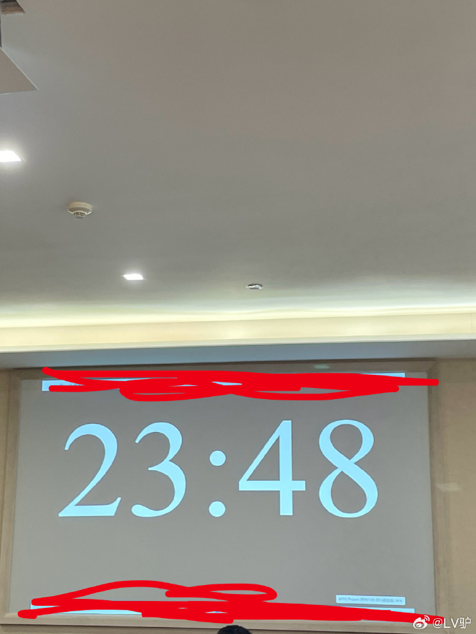 sezaros0909's tweet image. Level up your writing! 3 daily 10-minute prompts: 1) Describe a morning sound vividly 2) Rewrite a text in 5 words 3) Use 3 metaphors for "focus" — consistency beats cramming!  #WritingSkills #DailyPractice