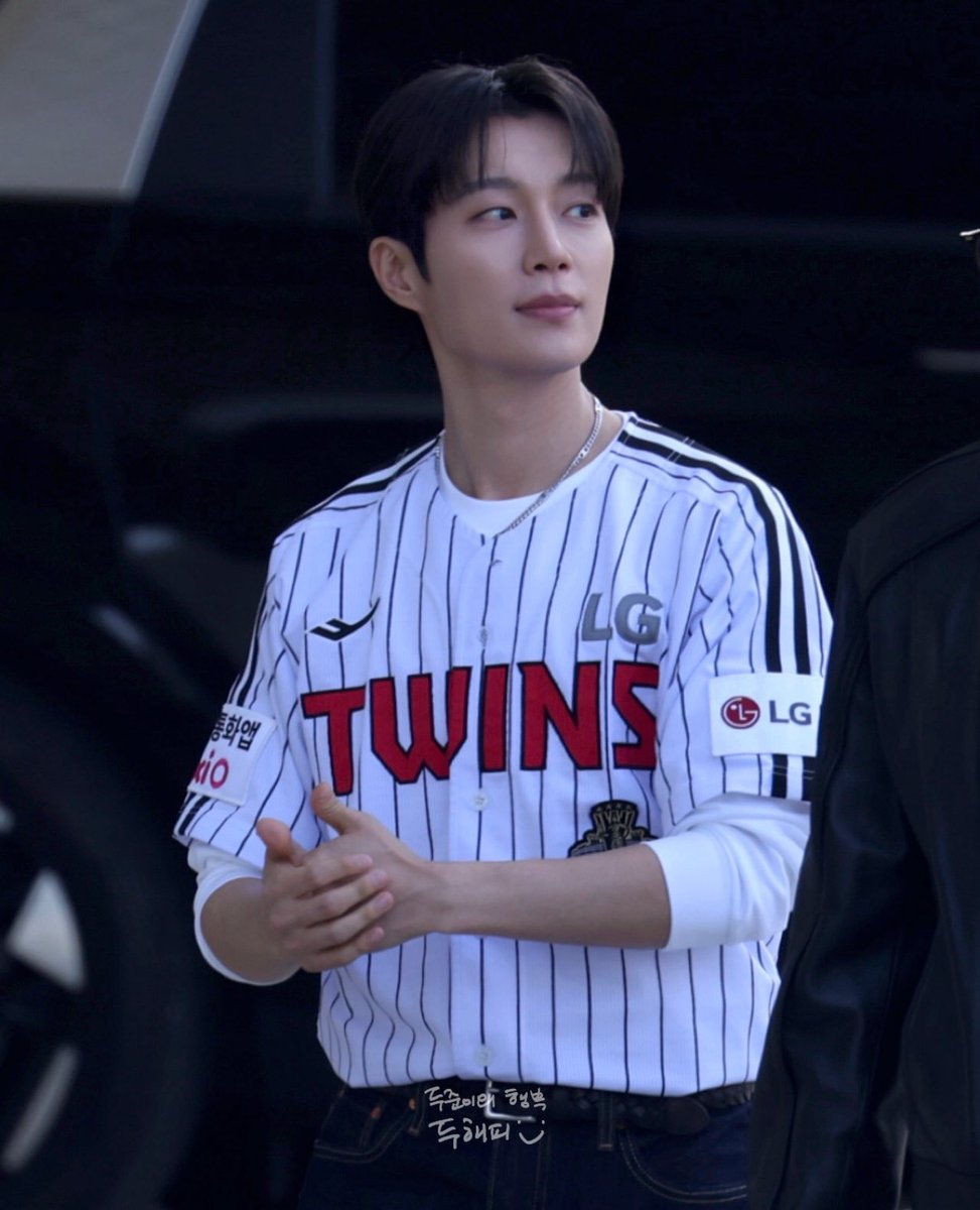 ᴅᴜʜᴀᴘᴘʏ:) tweet media