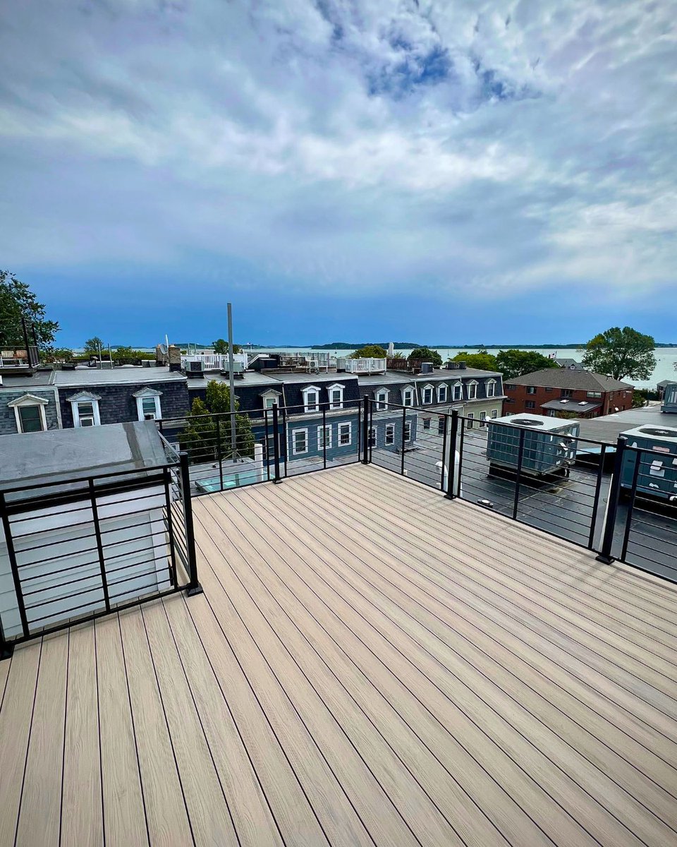 abacusbuilders's tweet photo. Views from the roof at 157 O Street! 

We are making progress on this historic row house.  Just steps from M Street Beach, we are building out a massive expansion featuring this roof deck, a rear addition, and stunning modern interiors curated by Stanton Schwartz Design Group. https://t.co/jroa396EiF