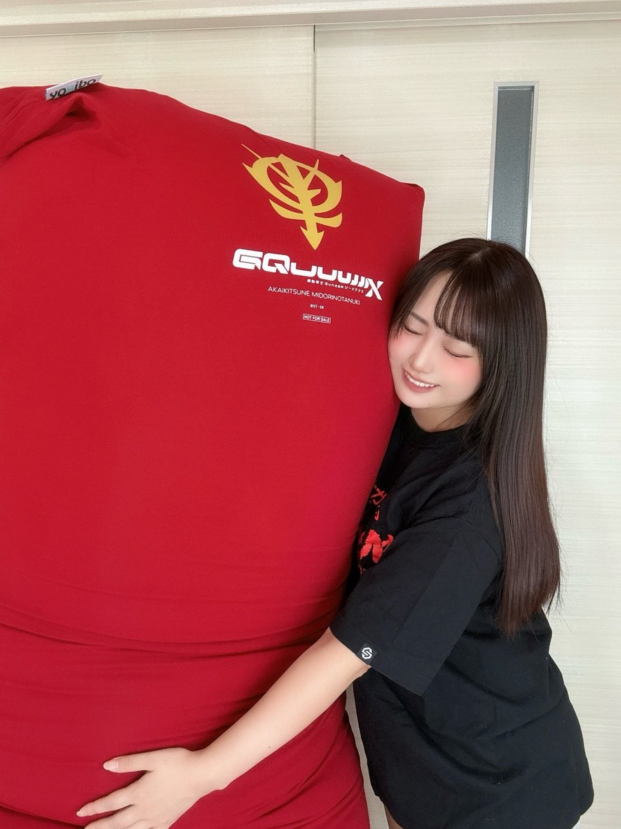 水瀬ちか🌻ガンダムガチオタモデル tweet media