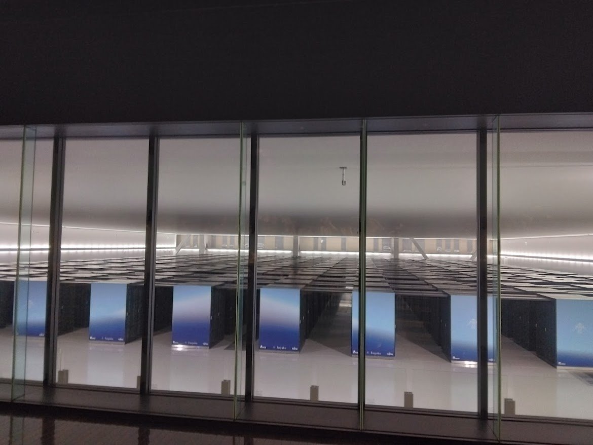 むらにい tweet media