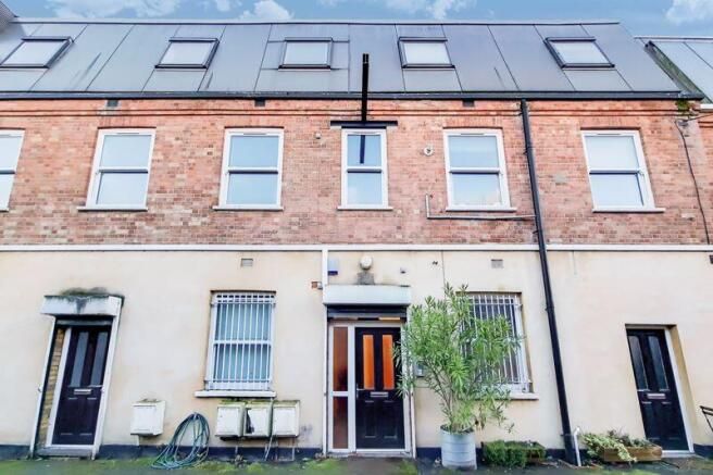 Look Property tweet media