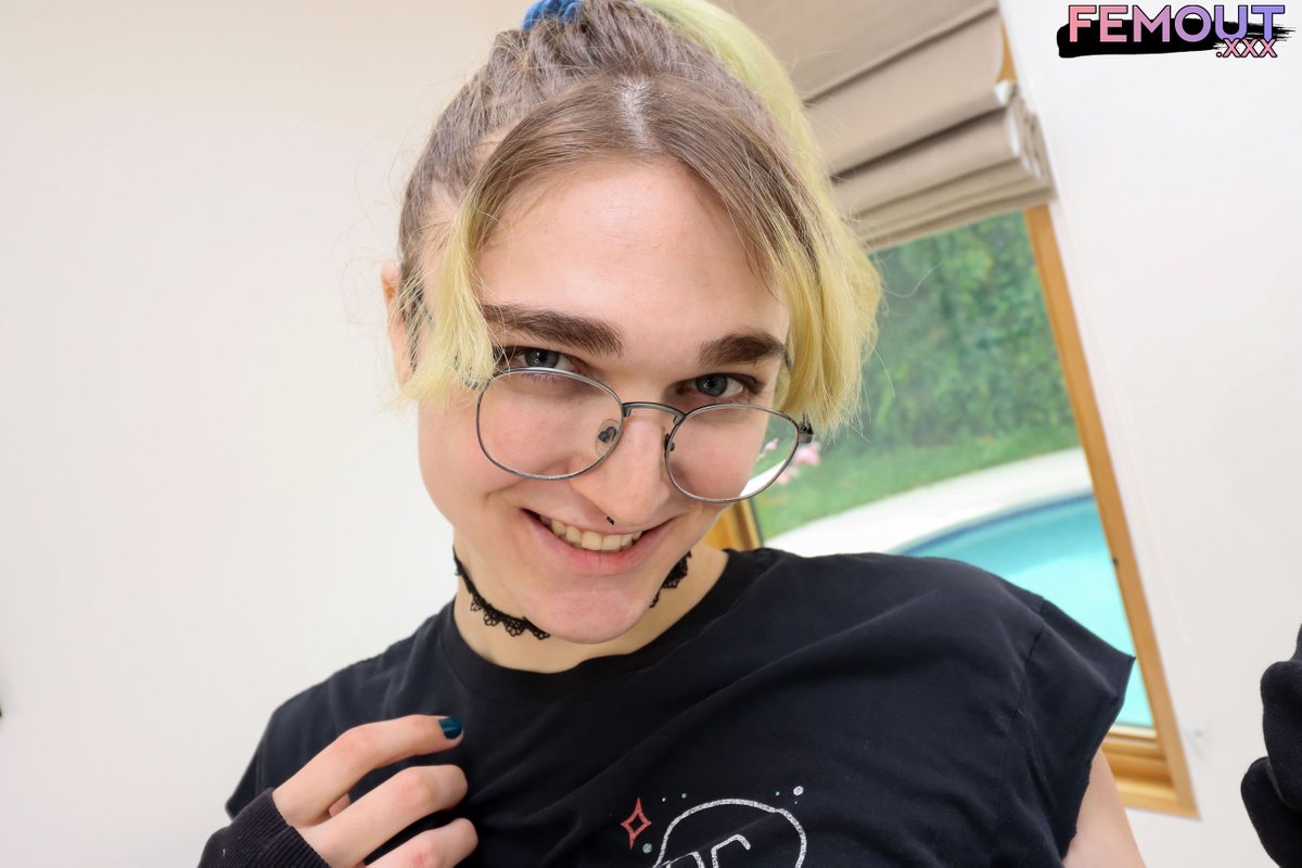 Grooby SFW tweet media