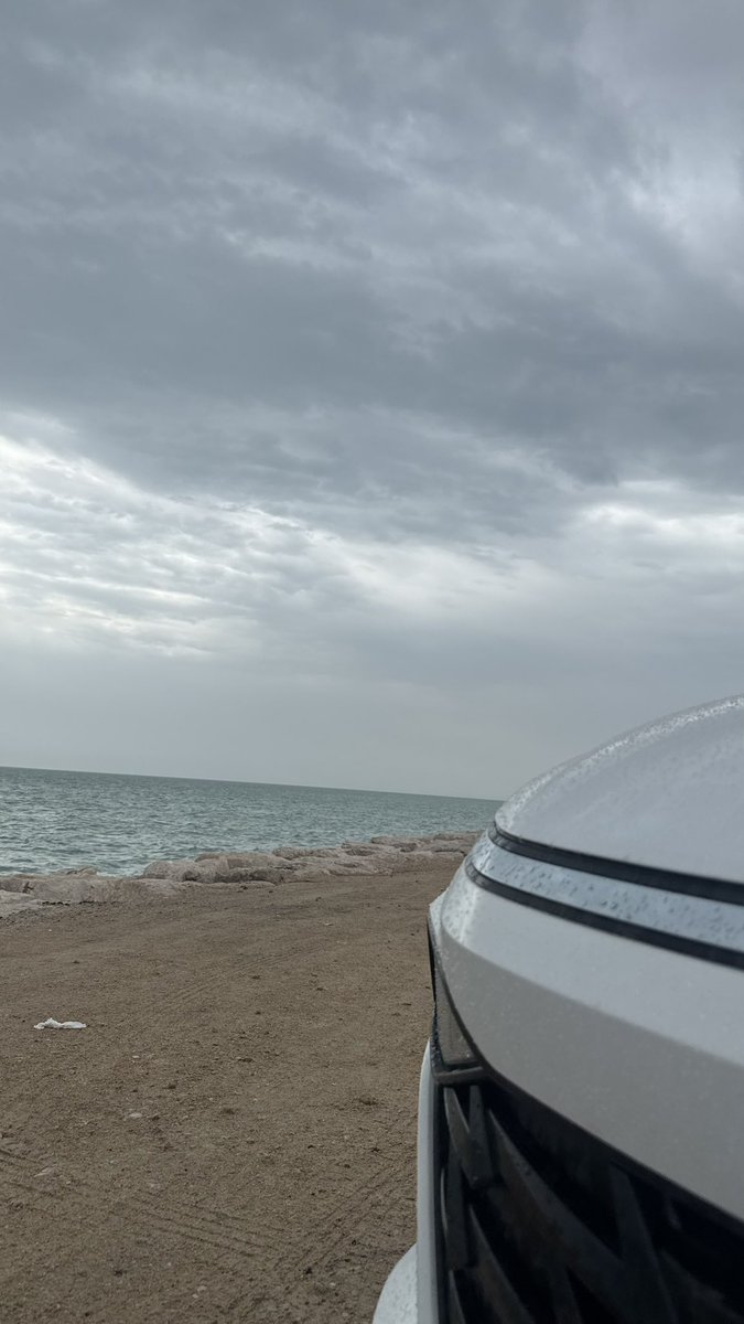 Callmelluly's tweet photo. الخبر ترفض الصيف 🩵 https://t.co/EuyhcpiQ2o