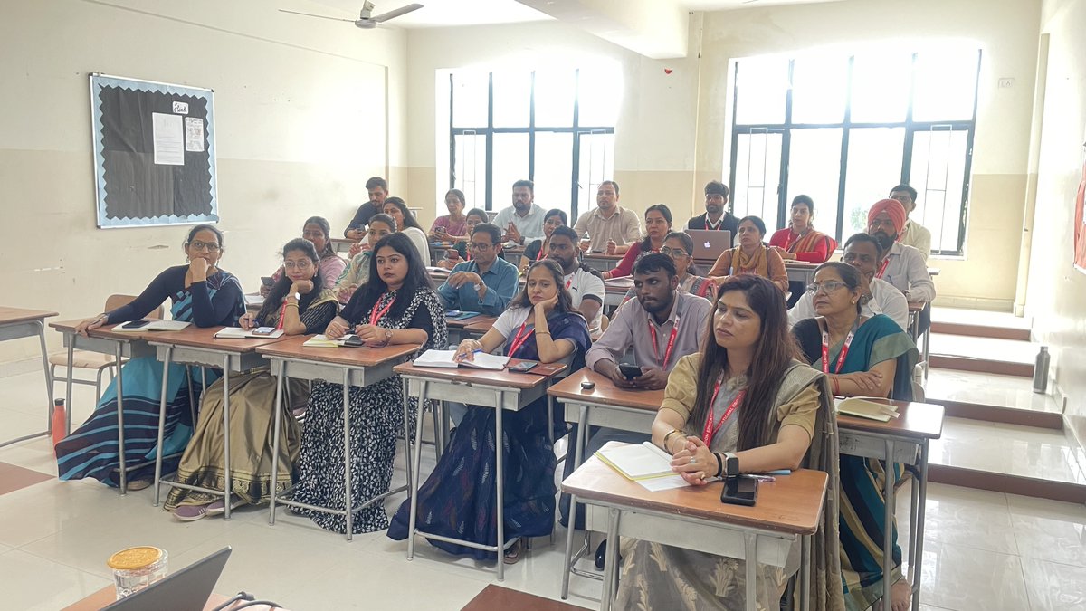 ODM_Intl_MGR's tweet image. 📚 Empowering Educators at OIS Mahendragarh!  Teachers engaged in impactful workshops on innovative teaching, competency-based learning &amp;amp; student engagement. 

 Building skills, confidence &amp;amp; a shared vision for excellence! 

#TeacherTraining #ProfessionalDevelopment #growwithodm