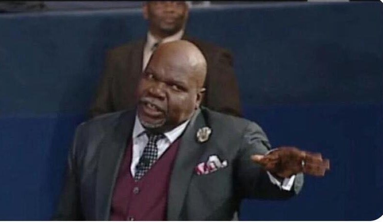 GeneralSomlomo's tweet photo. @AdvoBarryRoux 🤣🤣🤣🤣She must be from Heaven, she would be telling me all about what happens up there https://t.co/XFpGmEwKJs