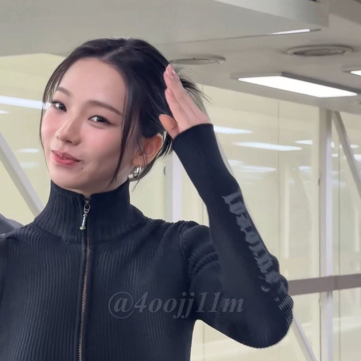 춘★zzi (🍋) tweet media