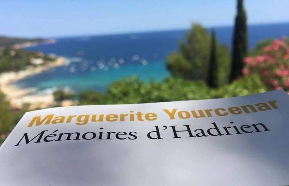 antinousgaygod's tweet image. 📚 #WorldBookDay 23 April is UNESCO World Book Day: "Memoirs of Hadrian" (Mémoires d'Hadrien) by Marguerite #Yourcenar is the finest Historical Novel ever written. #HadriansMemoirs #MargueriteYourcenar 📚
