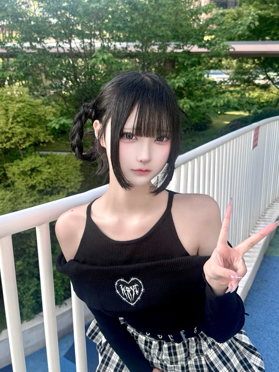 四月一日 tweet media