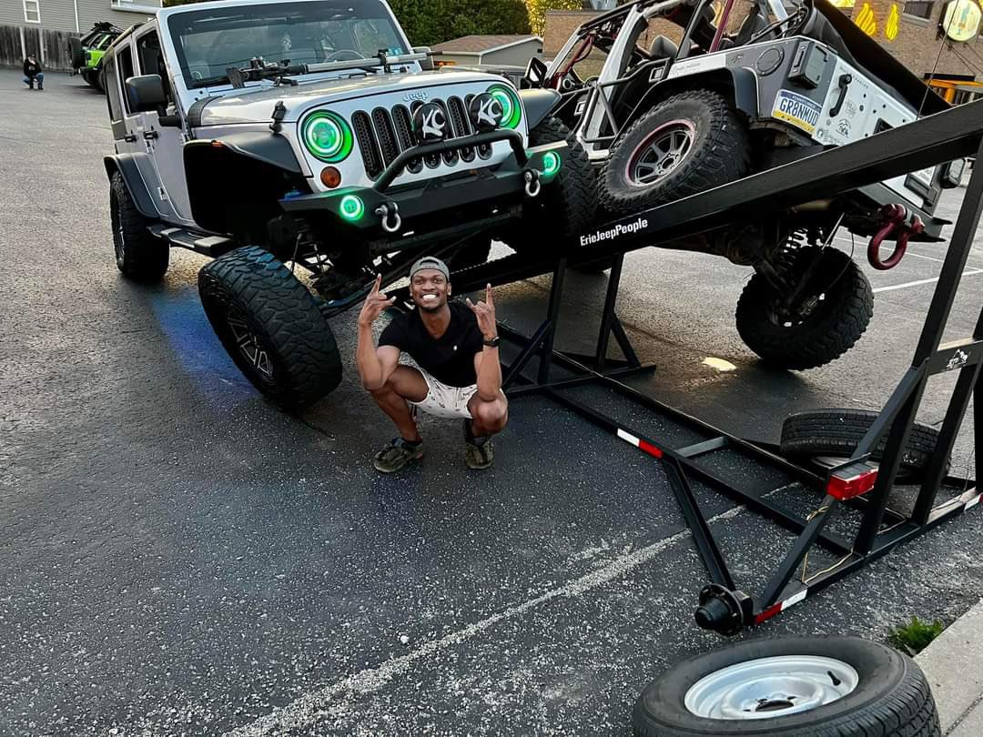 The Uncle Tom tweet media