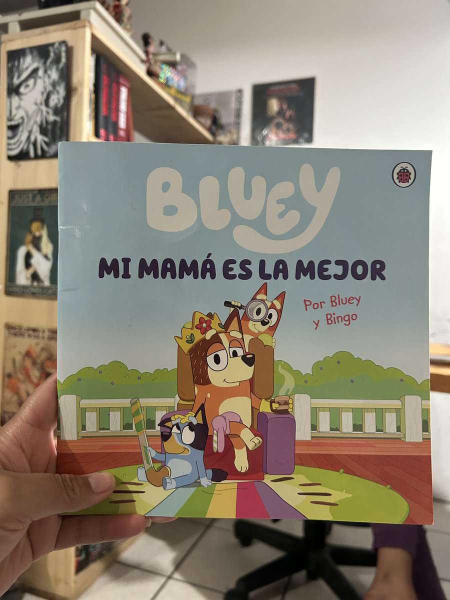 El primer libro que la nugget leyó solita ⭐️
