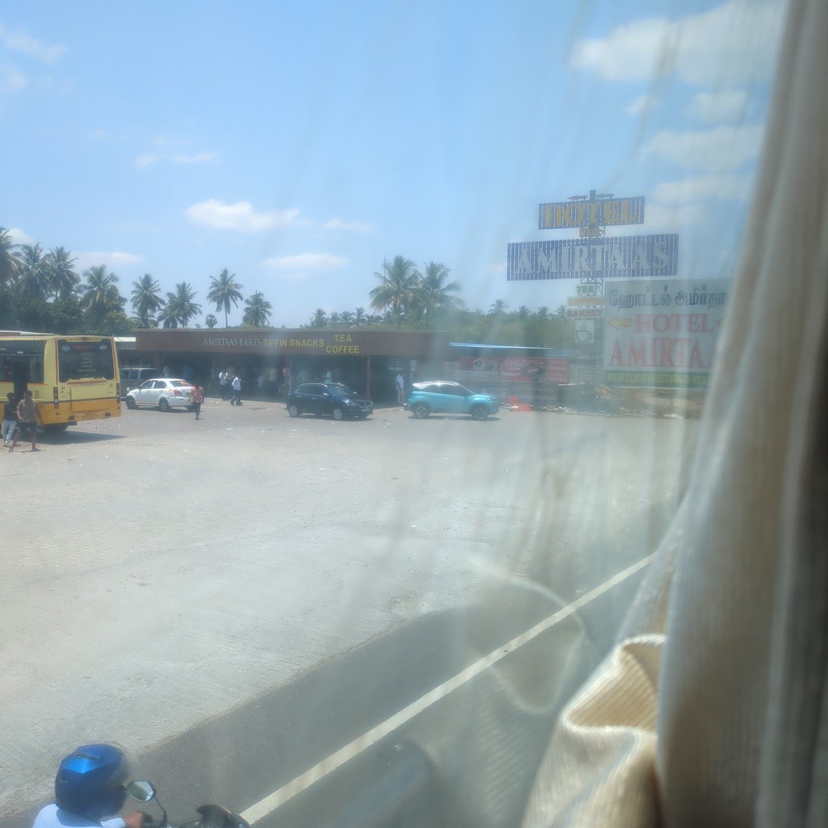 JamesLINDON8's tweet photo. @TNelectionsCEO @ECISVEEP Kindly increase the polling hour at least by an hour as many of us were travelling late due to delayed transport services and have to still cover a distance of 300Km..We hope this will be taken into consideration to achieve a higher voting percentage. https://t.co/AclVsAISvz
