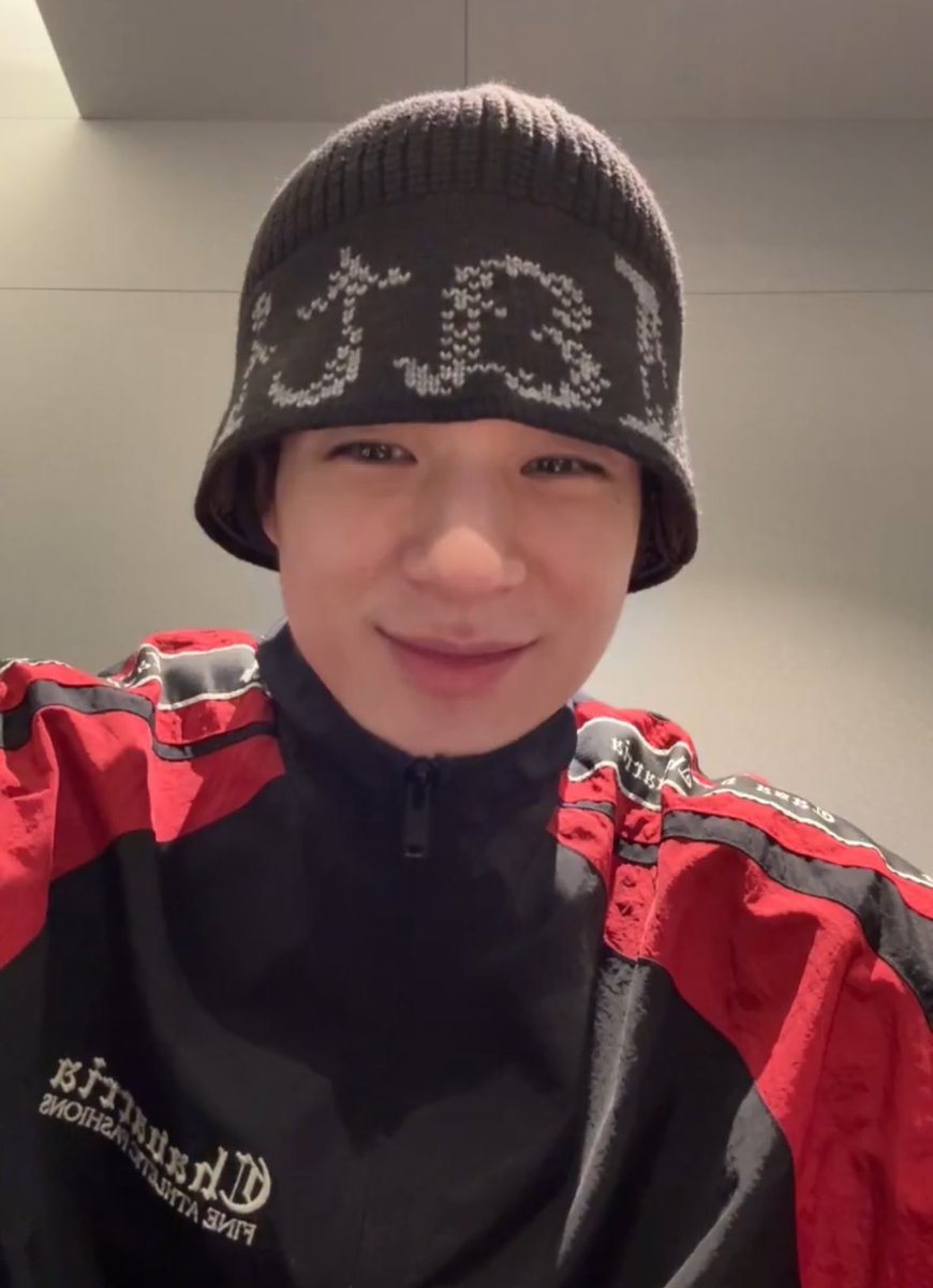 아쮸 tweet media