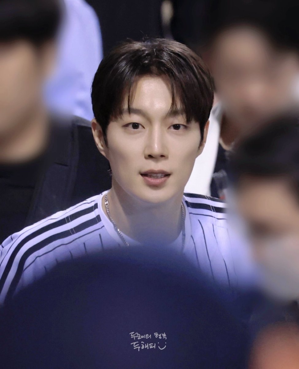 ᴅᴜʜᴀᴘᴘʏ:) tweet media