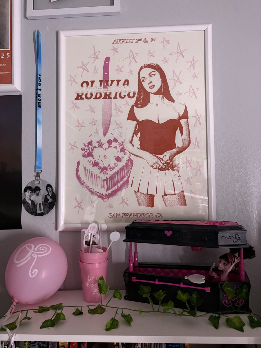 gray ✮ so in love ♡ tweet media