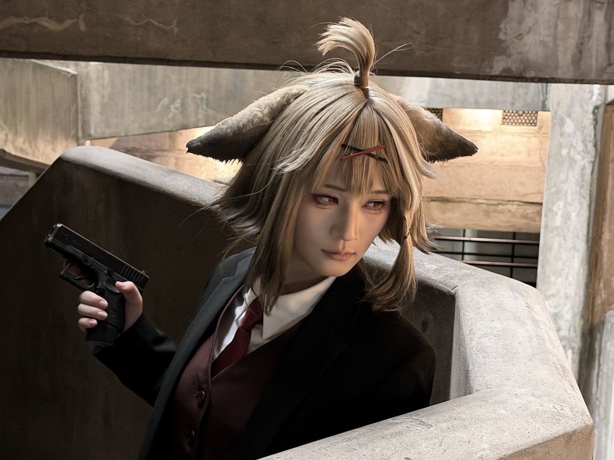 肆年年Cythea tweet media