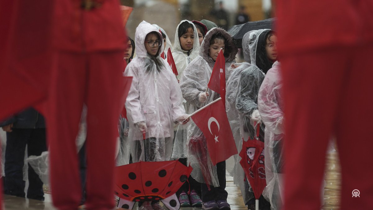 Boşuna Tıklama tweet media