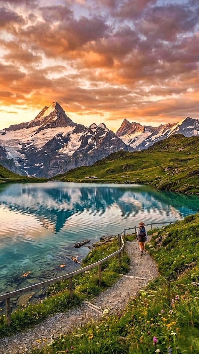 Lake Bachalpsee Switzerland🇨🇭