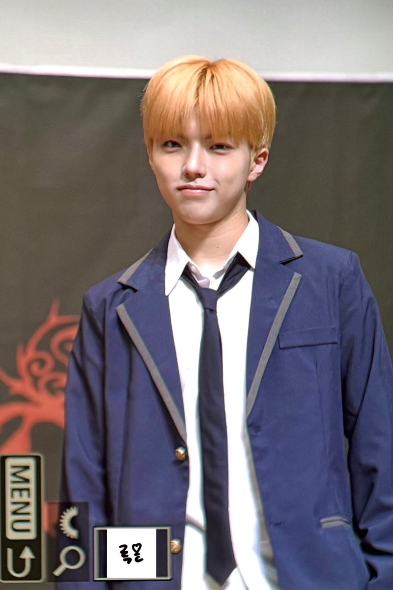 L♡CK ON tweet media