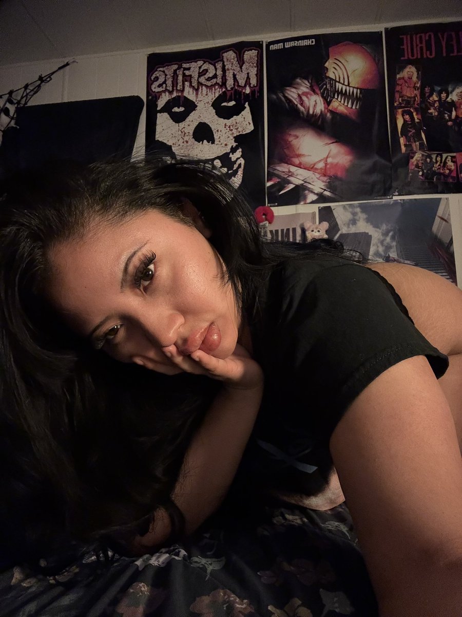 Arabella ✬ tweet media