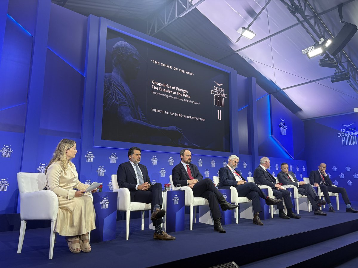 Greg Hands tweet media