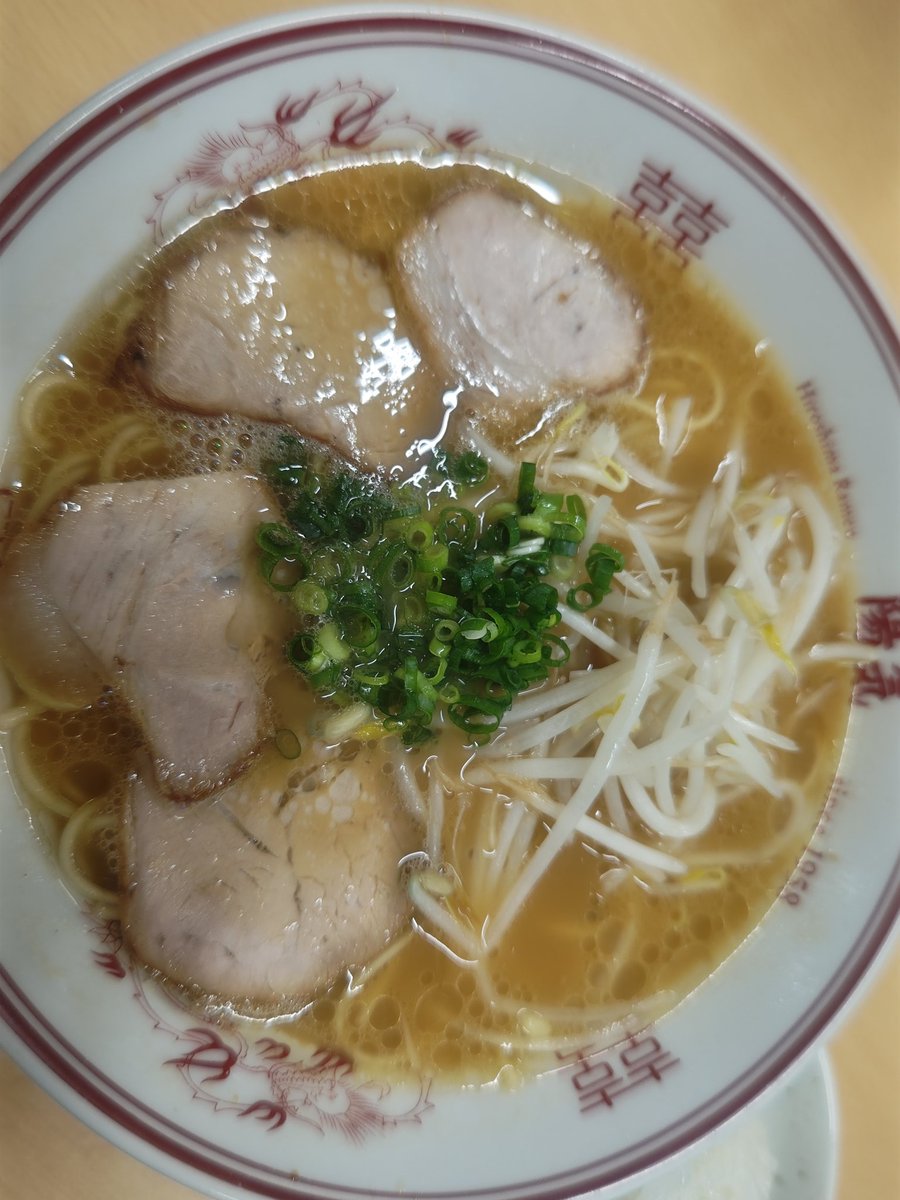 pokopenmon's tweet image. 久しぶりの　#広島　#No.1　#ラーメン　江波の陽気さんへ。やはり美味い！優しさに包まれた一口目から、ガツンと満足のしめの味までしっかり堪能しました。