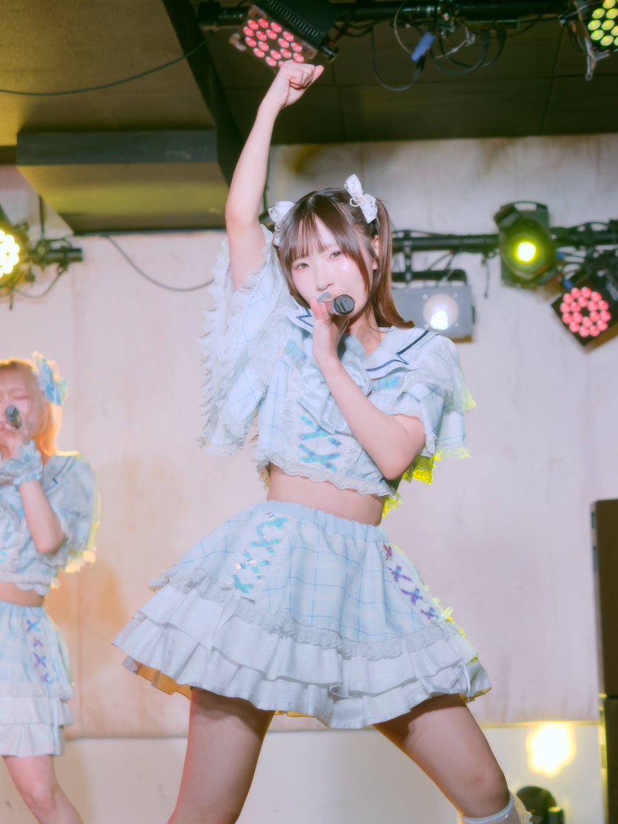 tomowithfk7's tweet image. Live alive ♬⋆.˚𝄢⋆.ೃ࿔*:･ 

@aya_MistyS 

#雪桃ステージ #stageperformance #ファインダー越しの私の世界