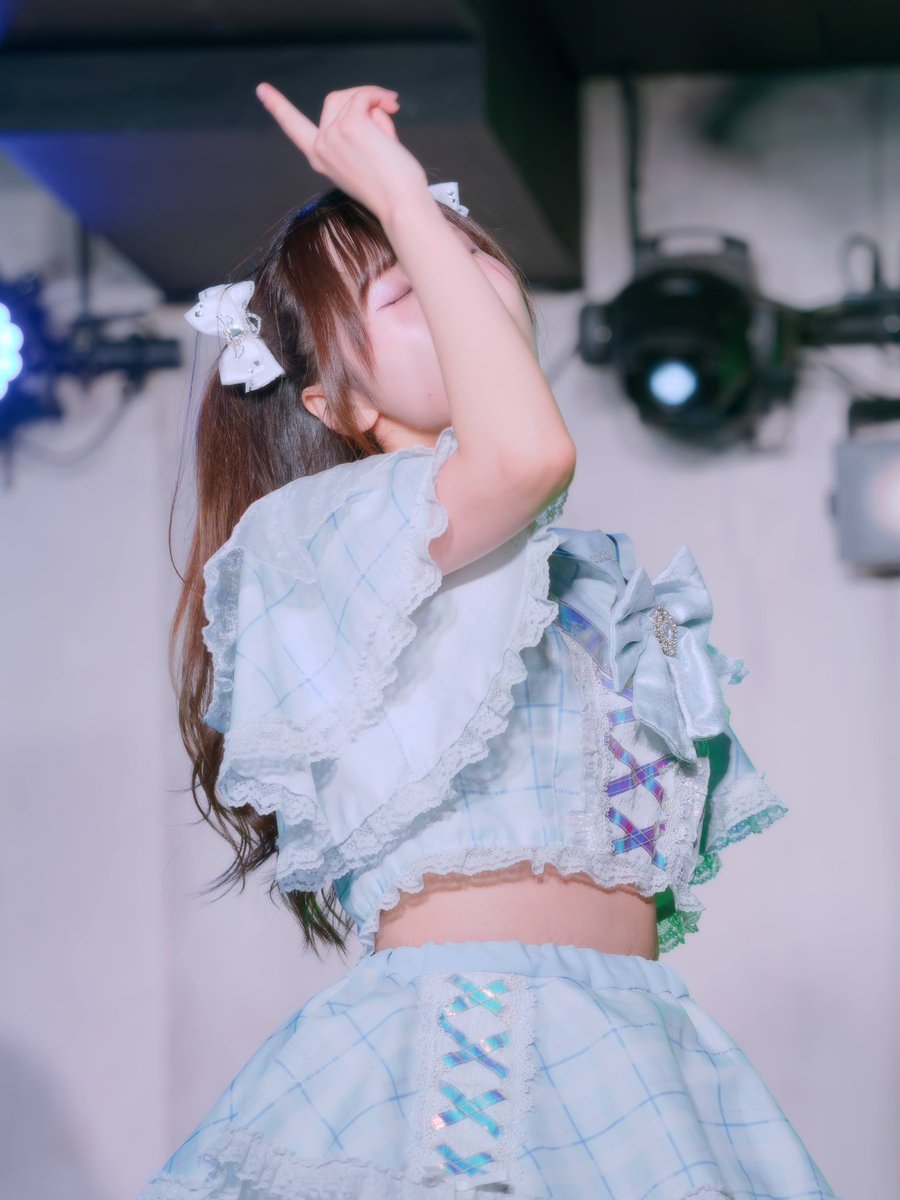 tomowithfk7's tweet image. Live alive ♬⋆.˚𝄢⋆.ೃ࿔*:･ 

@aya_MistyS 

#雪桃ステージ #stageperformance #ファインダー越しの私の世界