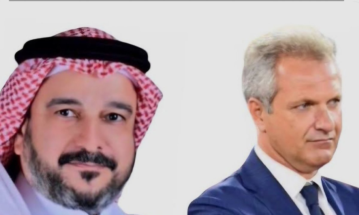 كلما شاهدت مباراة للنصر في هذا الموسم ..
تذكرت هلوسات ( إدارة المصفوفات ) و إنشغالها التافه ، في لون القمصان و تغيير شعار النصر ، و تذكرت الحماقات ( الهييروغويدية ) التي كانت تقول :
نحتاج لسنتين لصنع فريق ينافس ..!!
أشعر أن أعمال تلك الإدارة البائسة ، كانت عبارة عن إعاقات إدارية