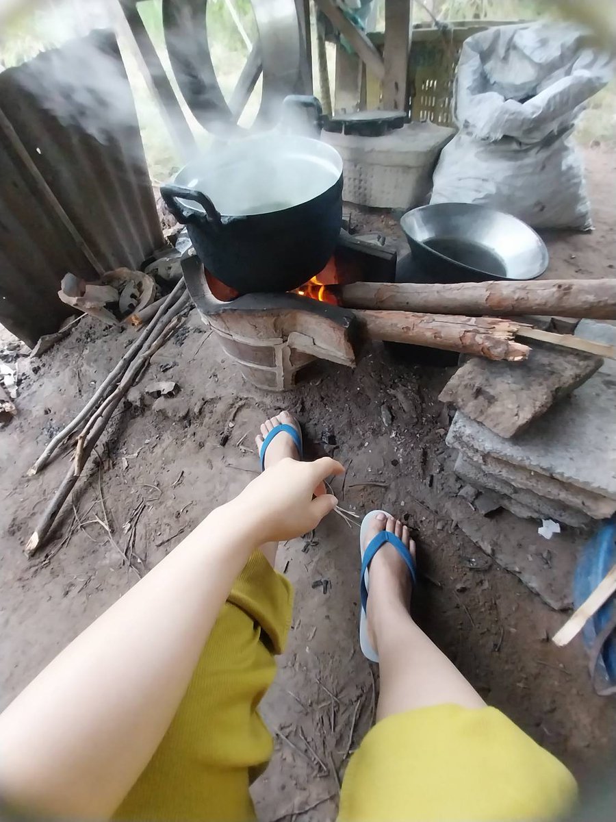 อีกช่องของป้าแก่ๆคนนึง tweet media