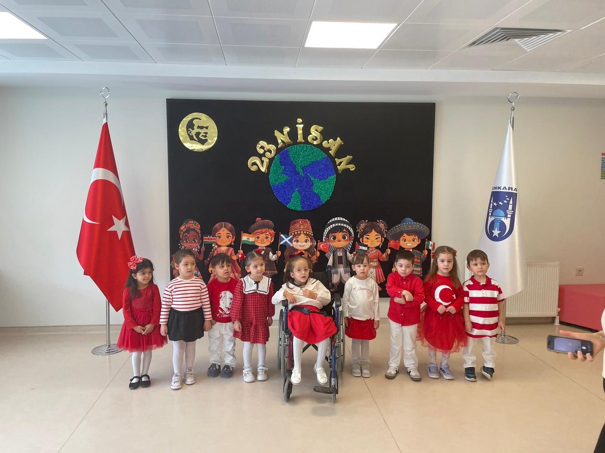 abbengelliyasli's tweet photo. 🎈🌿 23 Nisan Ulusal Egemenlik ve Çocuk Bayramı’nı çocuklarımızın neşesi ve birbirinden güzel etkinlikleriyle coşkuyla kutladık. 🇹🇷🎈
Tüm çocuklarımızın bayramı kutlu olsun. ❤️ https://t.co/NkQuhEx1v8