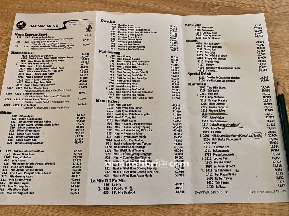 G R E Y 🐺 tweet media