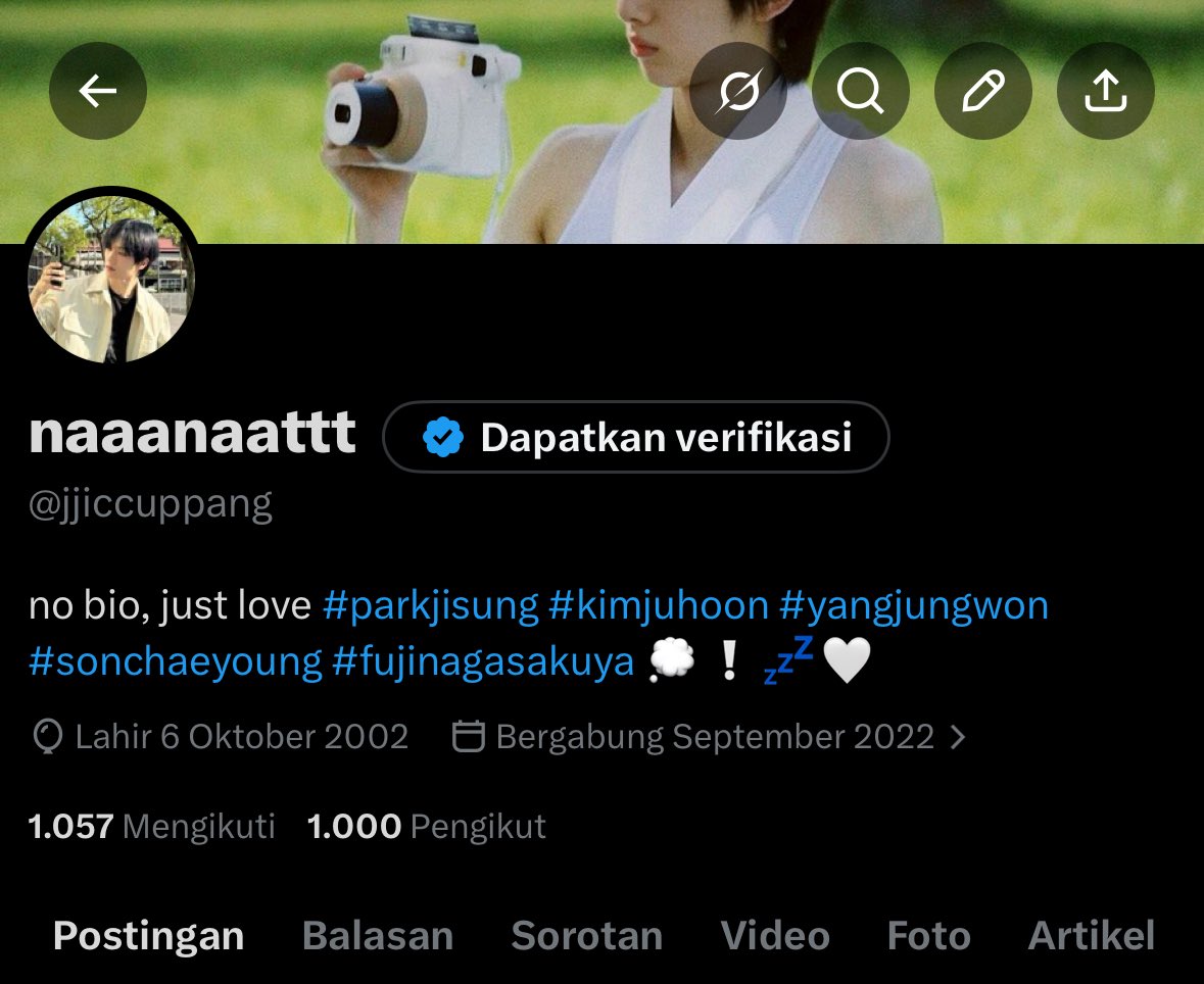 naaanaattt tweet media