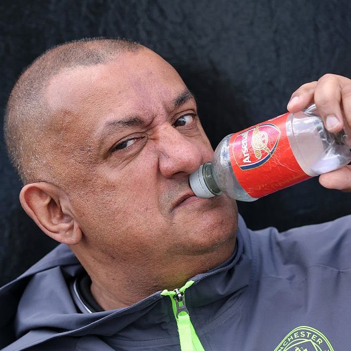 Bluesheedah_30's tweet image. Arsenal topped the league for more than 9 months, showing off their skills and technique (corners and set pieces)
currently bottling the league and will end up bottling it at the end of the season 😀as expected
#Algorithm do your thing