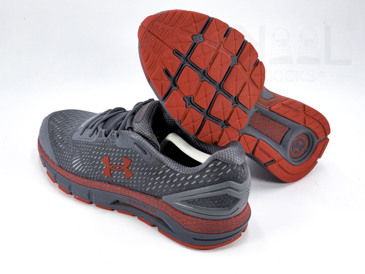 KuuLKicks_GH's tweet image. Under Armour Men's HOVR Guardian 2

📌 Condition: Thrift / Gently Used (10/10)

👟 Size: US 11 -  UK 10 -  EU 45

🏷️ Price: 350 GH¢ 

📱 Call or WhatsApp: 0530511705

#thrift #thrifting #thrifted  #thriftstorefinds #shoesforsale