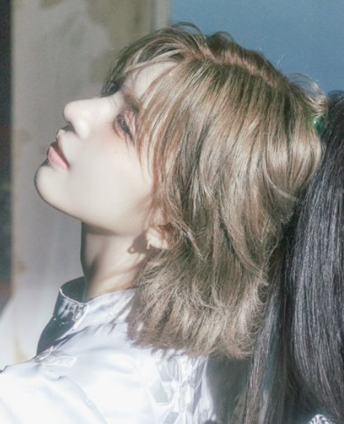 jjubae_ing's tweet photo. 아무래도 태양이 사랑한 여자는
사진 찍히는거 조차 다르다 보고느껴 https://t.co/geskw5sden