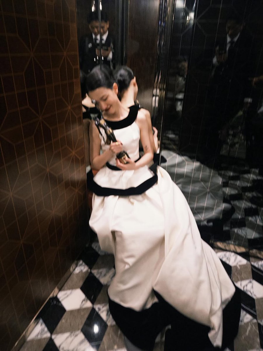 버세글자 tweet media