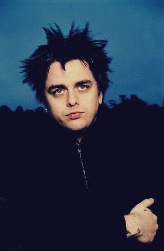 daily billie joe armstrong tweet media