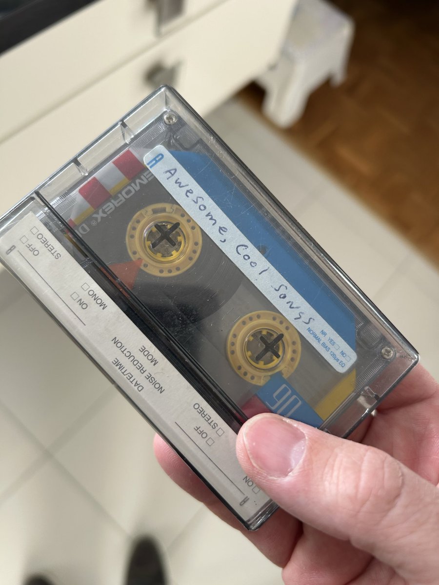 Samuel Andreyev tweet media