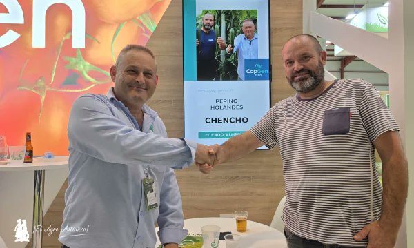 elAgroAutentico's tweet photo. 🍅🍉🥒🌶️CapGen en Níjar por partida doble: charla sobre #parvispinus y stand con nuevas variedades
https://t.co/5Q2Fwz6lyZ

@CapgenSeeds 

@Expolevante stand nº 88

#agricultura #agro https://t.co/kF006EV2FL
