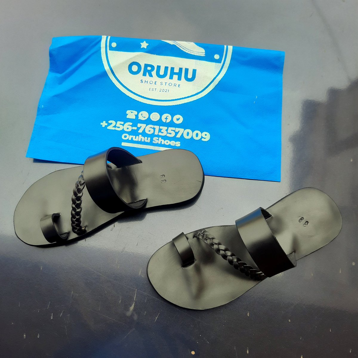 Oruhu Shoe Store tweet media