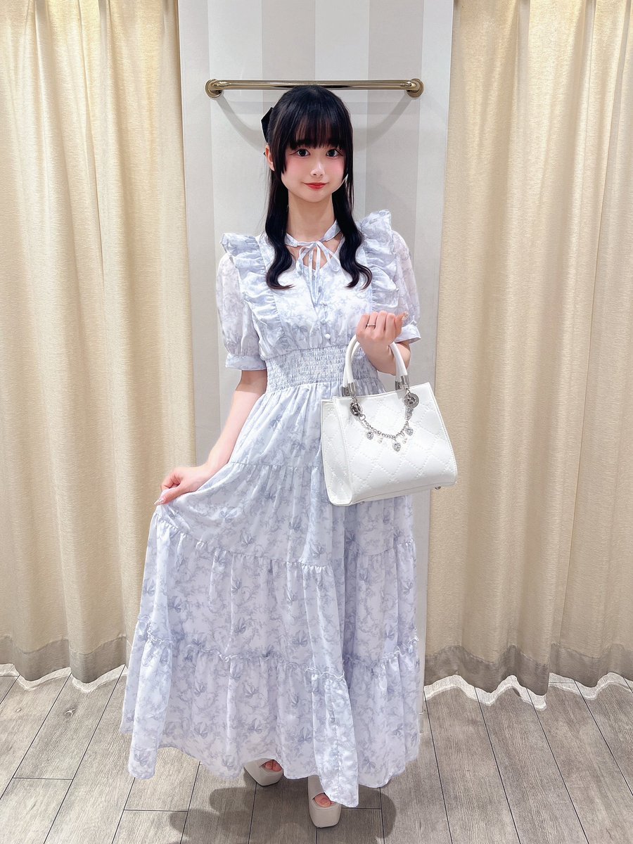 evelyn天王寺店♡ ⟡.·𝐻𝑜𝑡 𝑖𝑡𝑒𝑚 ⟡.· #ティアードチョーカー